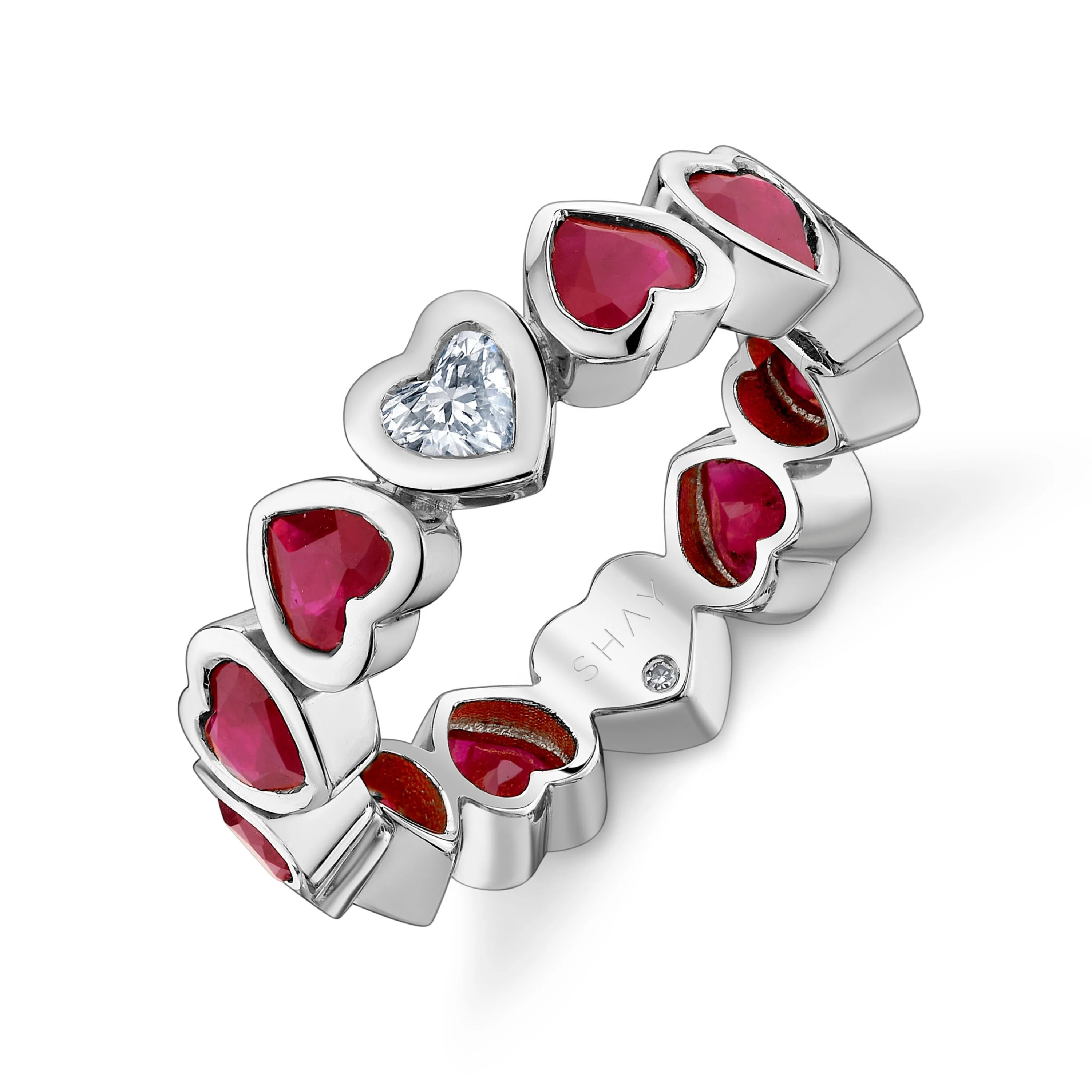 RUBY & DIAMOND BEZEL HEART BAND - Image 4