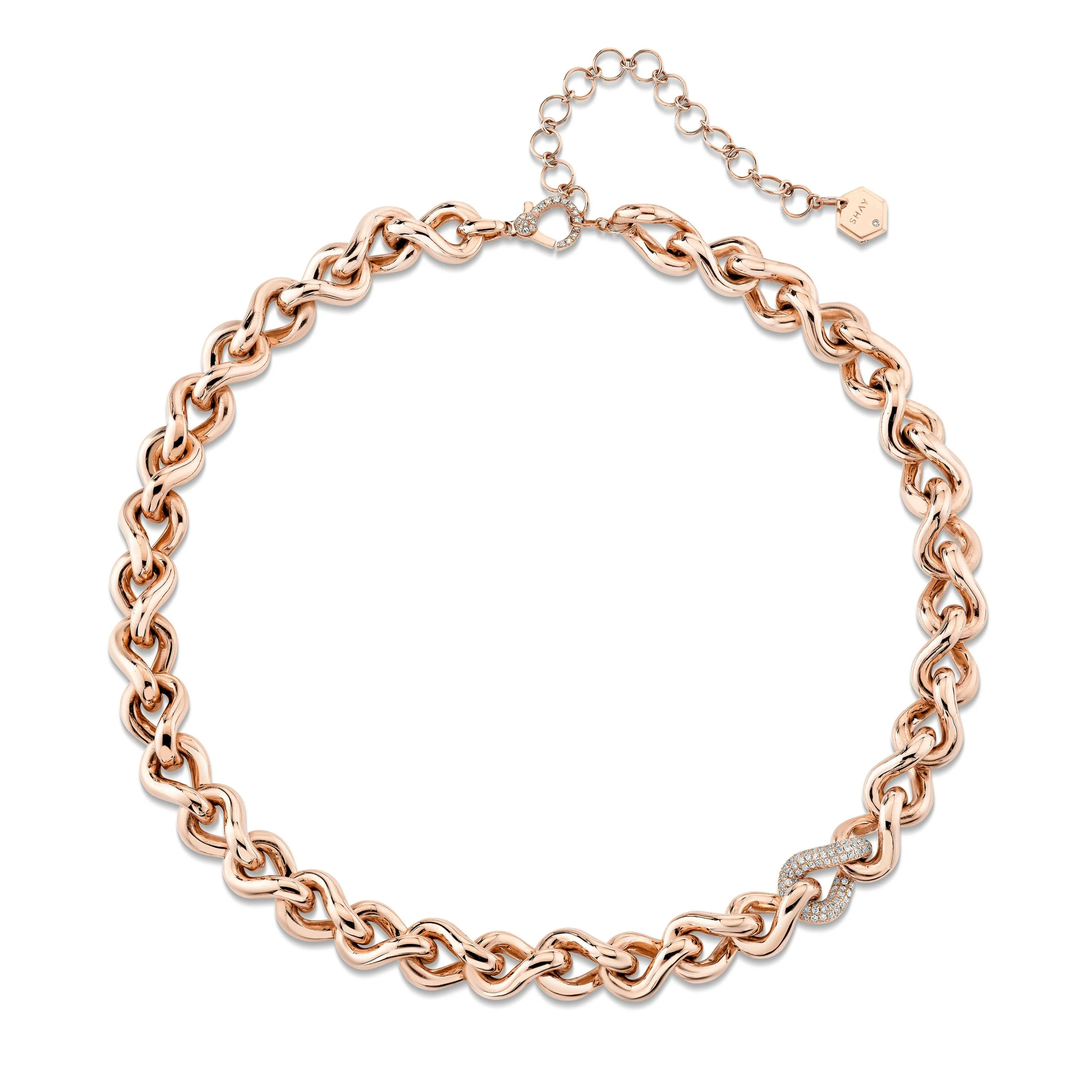 SINGLE DIAMOND PAVE INFINITY LINK NECKLACE - Image 3
